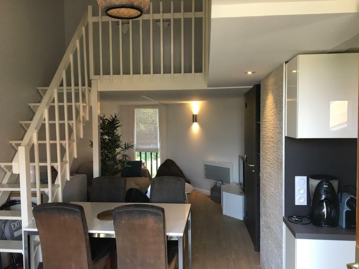 Apartment Aquitania, *